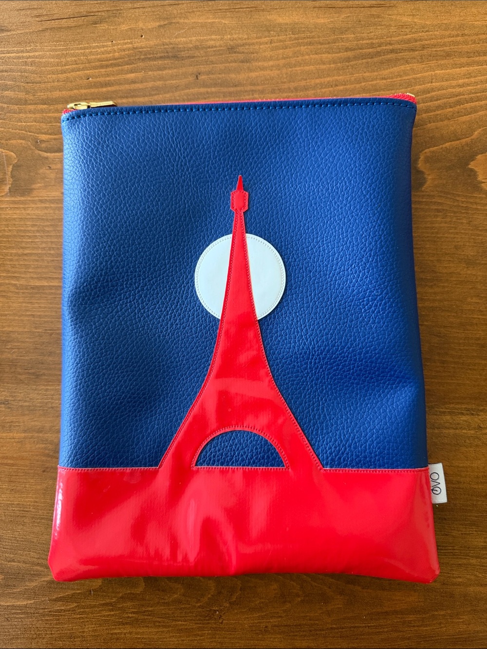 Belles Villes Paris Blue & Red Eiffel Tower Zip Pouch // Padded